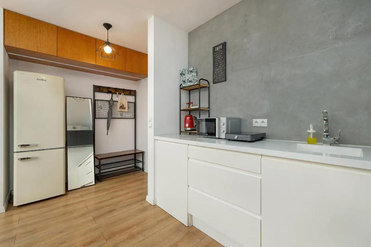 Solna Cracow Air-Conditioned Apartment With Balcony By Noclegi Renters Krakow 0*,