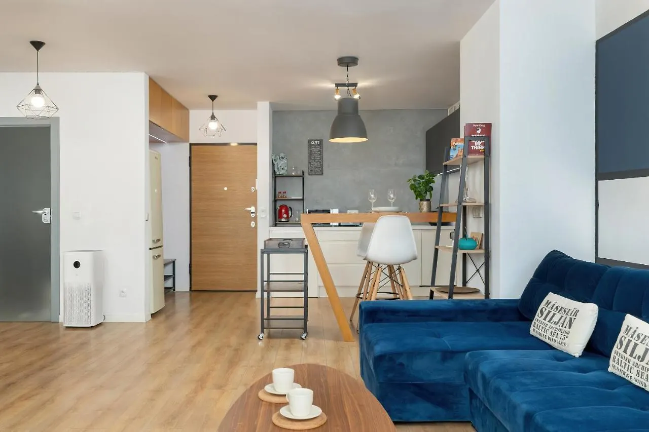 Solna Cracow Air-Conditioned Apartment With Balcony By Noclegi Renters Krakow