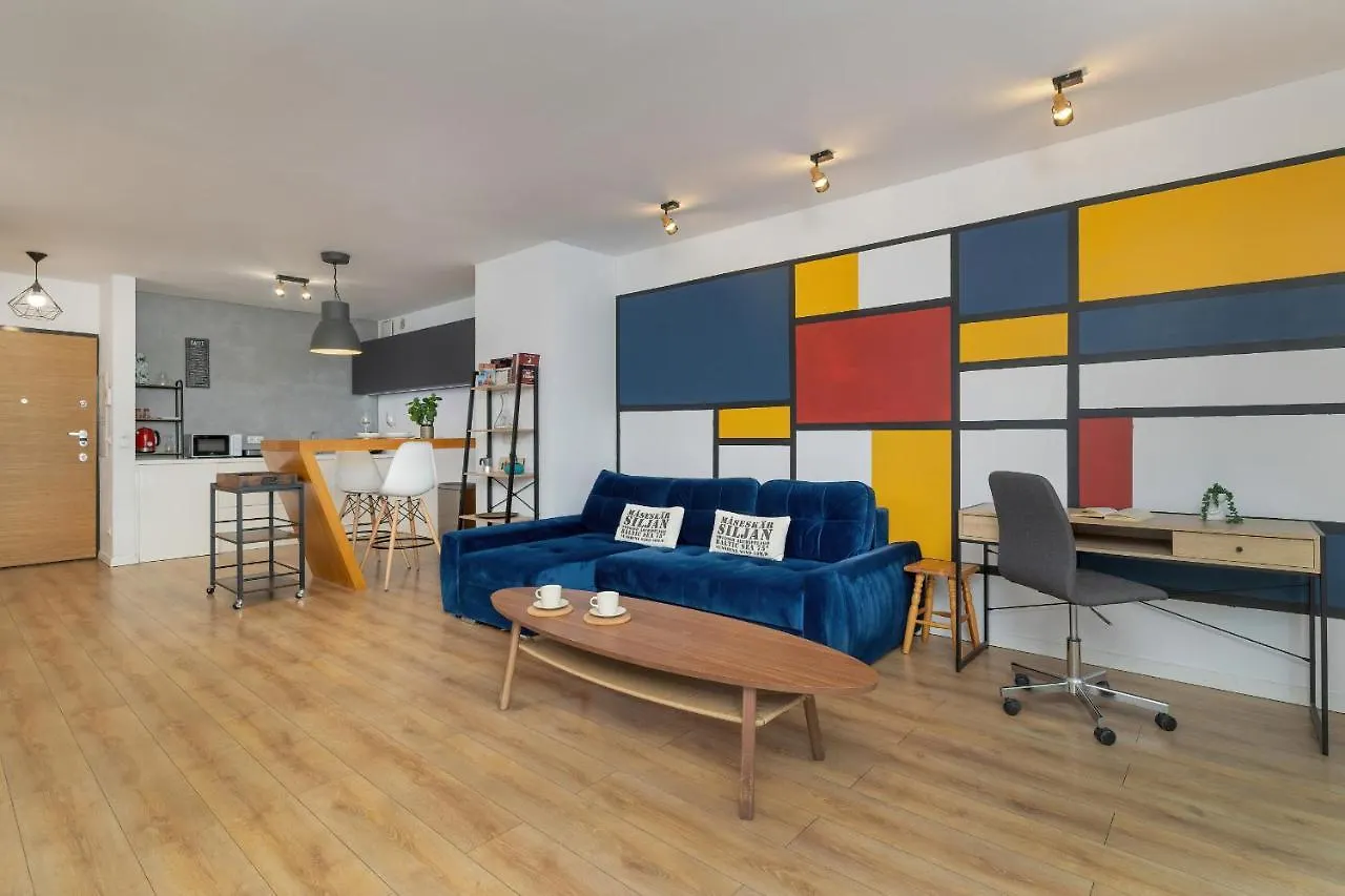 Solna Cracow Air-Conditioned Apartment With Balcony By Noclegi Renters Krakow